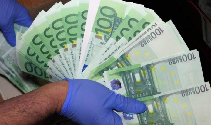 Desarticulada en una universidad búlgara una imprenta para falsificar dólares y euros