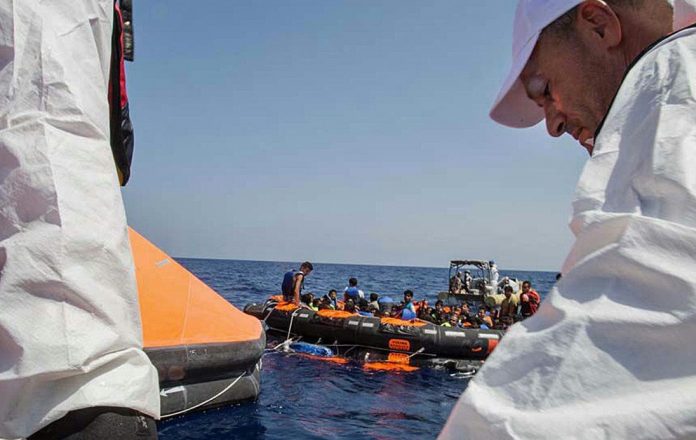 Asciende a 39 el número de muertos tras un naufragio frente a Túnez