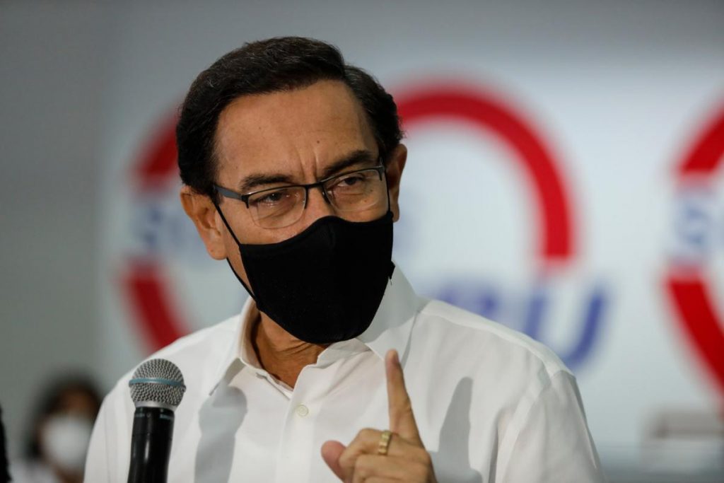 Jueza evalúa prisión preventiva para expresidente Vizcarra de Perú