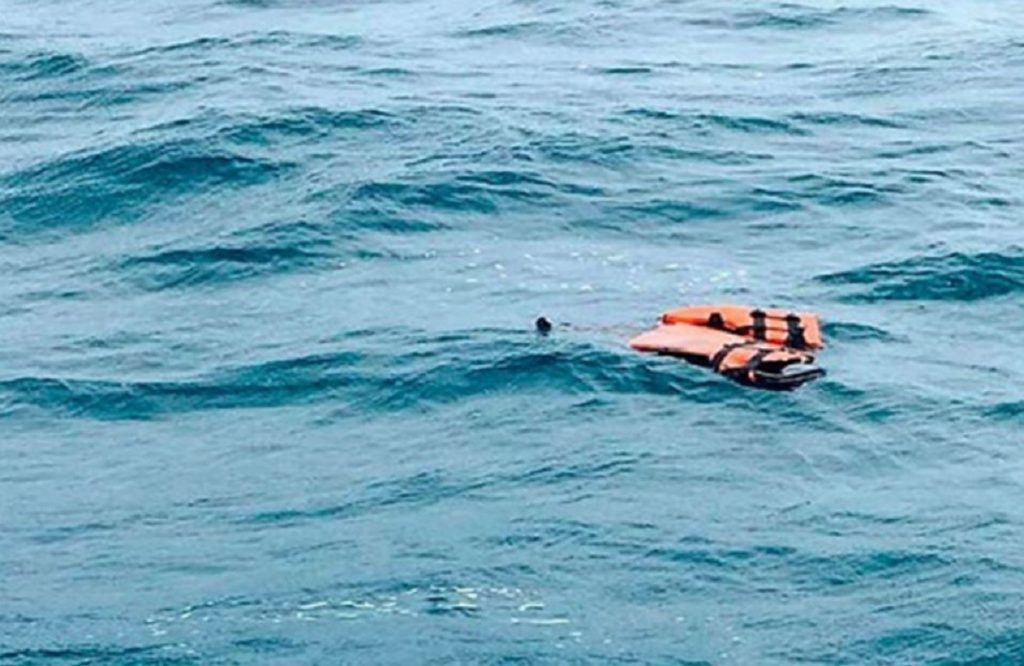 Confirman rescate de siete sobrevivientes y dos fallecidos del naufragio de Boca de Serpiente