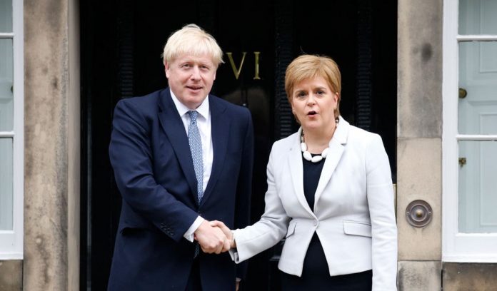 Londres dice que no irá a la Justicia si Escocia legisla para otro referéndum