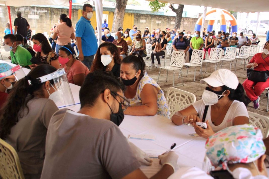 Mil 087 contagios de COVID registró el país este lunes, 11 de ellos en Carabobo