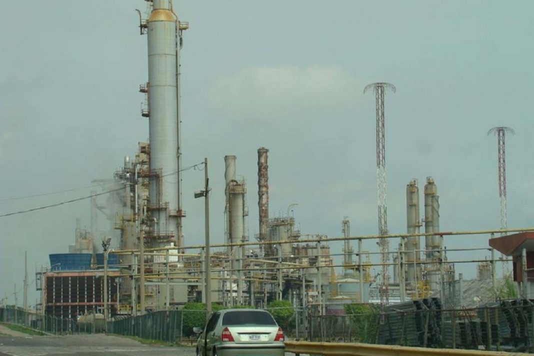 Pdvsa prevé reactivar El Palito entre finales de junio y mediados de julio