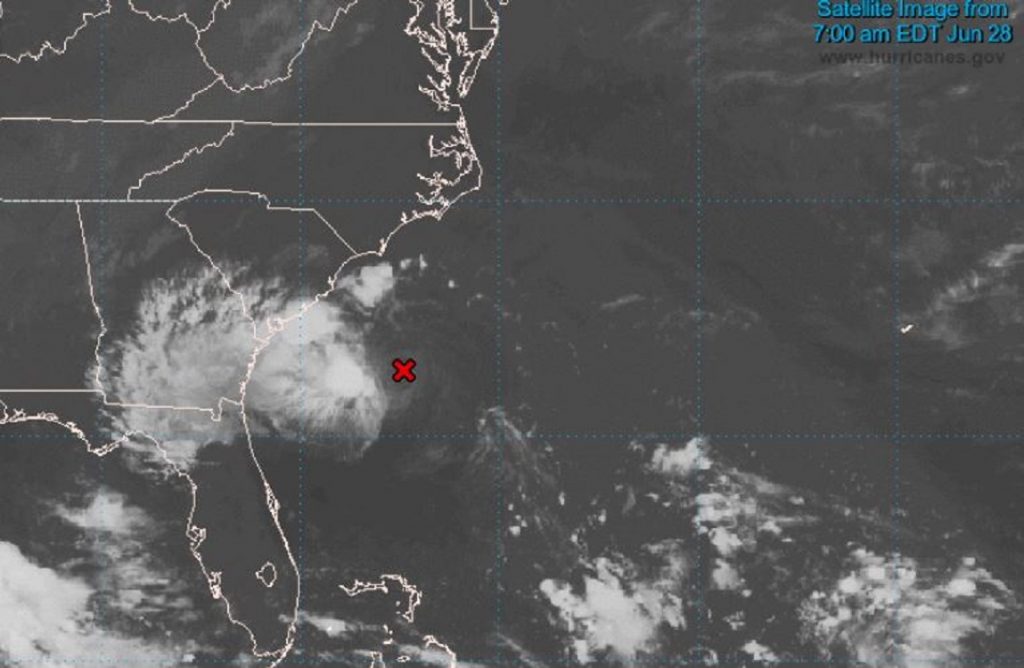 Tormenta tropical Danny tocó tierra en la costa estadounidense