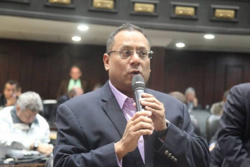 Exdiputado Ronderos acusa a Dante Rivas de la crisis que sufre Nueva Esparta