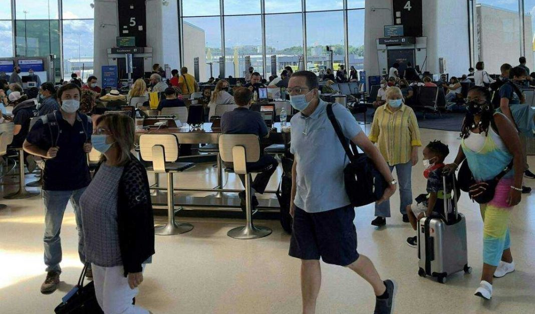 EE.UU. incluye otra vez a España y Portugal entre países a los que desaconseja viajar