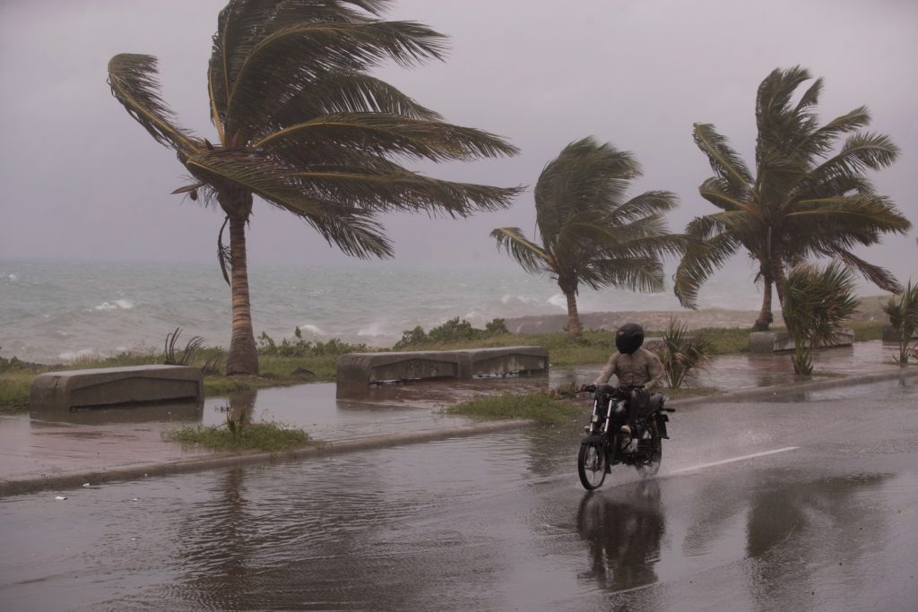 Jamaica y el este de Cuba en la mira de Elsa