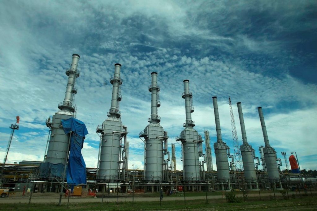 Primer ministro de Perú amenazó con nacionalizar importante yacimiento de gas