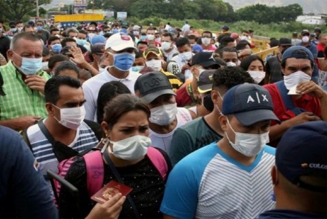 Miguel Pizarro advierte sobre peligros que enfrentan los migrantes venezolanos