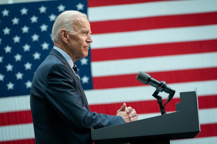 EE.UU. evita un cierre de Gobierno, pero la agenda de Biden sigue en el limbo
