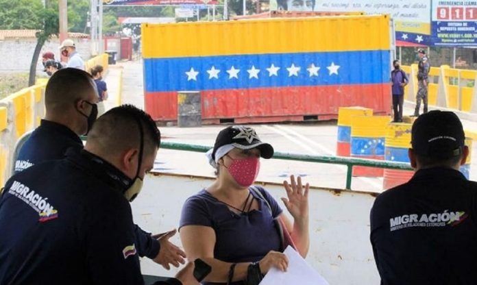 Sólo 10% de venezolanos en Colombia, Perú y Ecuador quiere regresar a su país