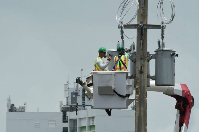 Más de 270 mil abonados sin servicio eléctrico en Puerto Rico