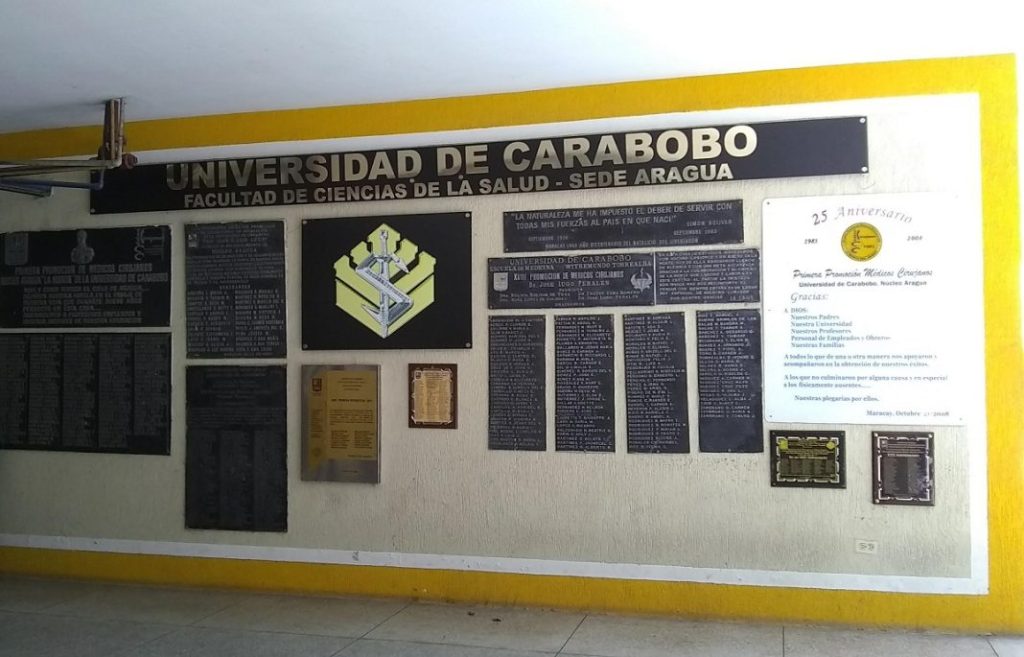 Facultad de Ciencias de la Salud de la UC denunció destrucción sanitaria y educativa del país