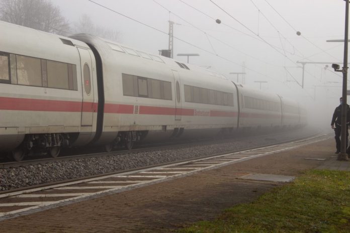 Varios heridos en un ataque con cuchillo en un tren de Alemania