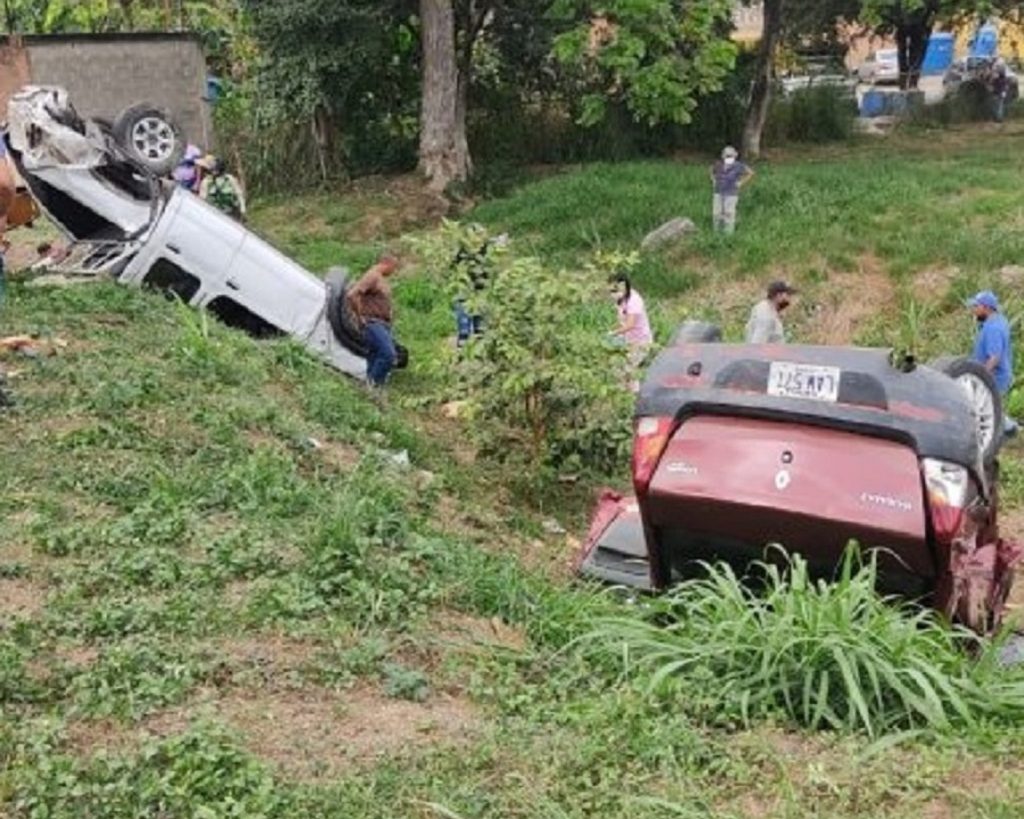 Conductor de la camioneta que ocasionó el deceso de cuatro personas en la Variante sería un prospecto de las Grandes Ligas