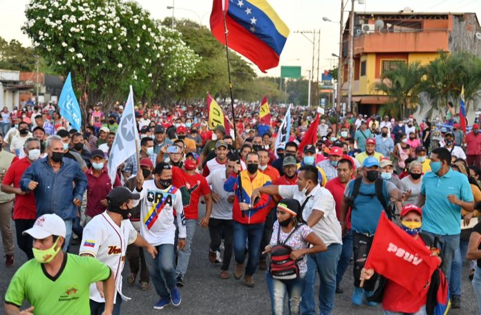 Súmate denuncia campaña adelantada de Maduro en medios estatales a favor de Arreaza