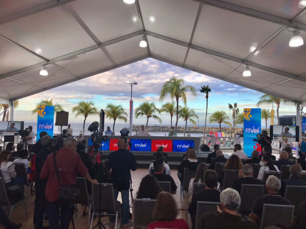 Autoridades inauguran la Feria Internacional de Turismo en La Guaira