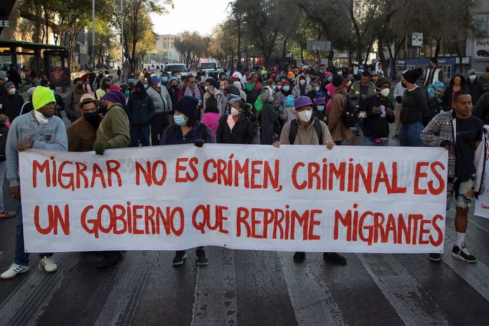 Migrantes protestan