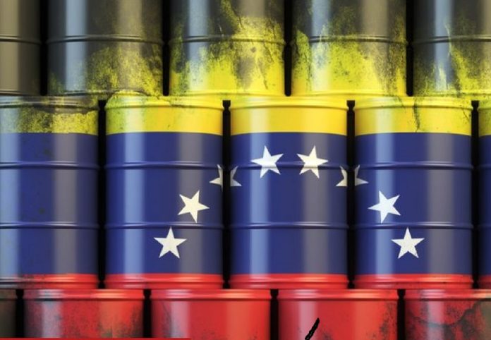 Sanciones a Rusia dificultan que Venezuela se beneficie de alza del crudo