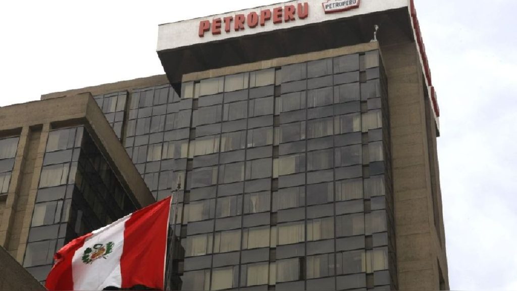 Estatal Petroperú vuelve a producir petróleo después de 25 años