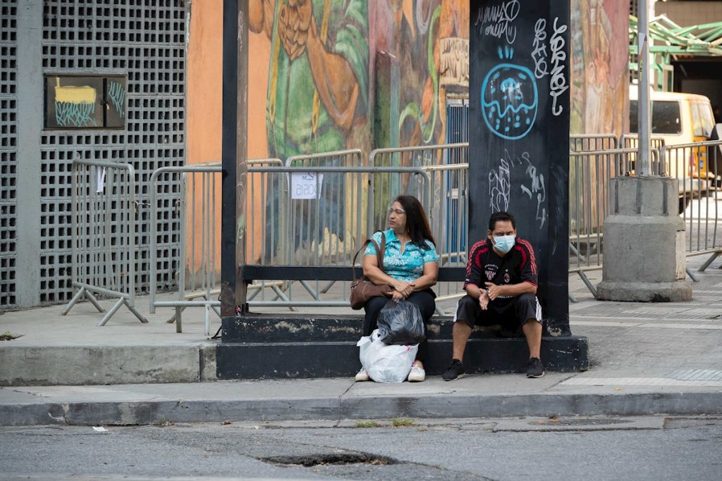 Mueren tres personas más por COVID-19 en el país