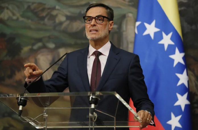 Venezuela pide a España