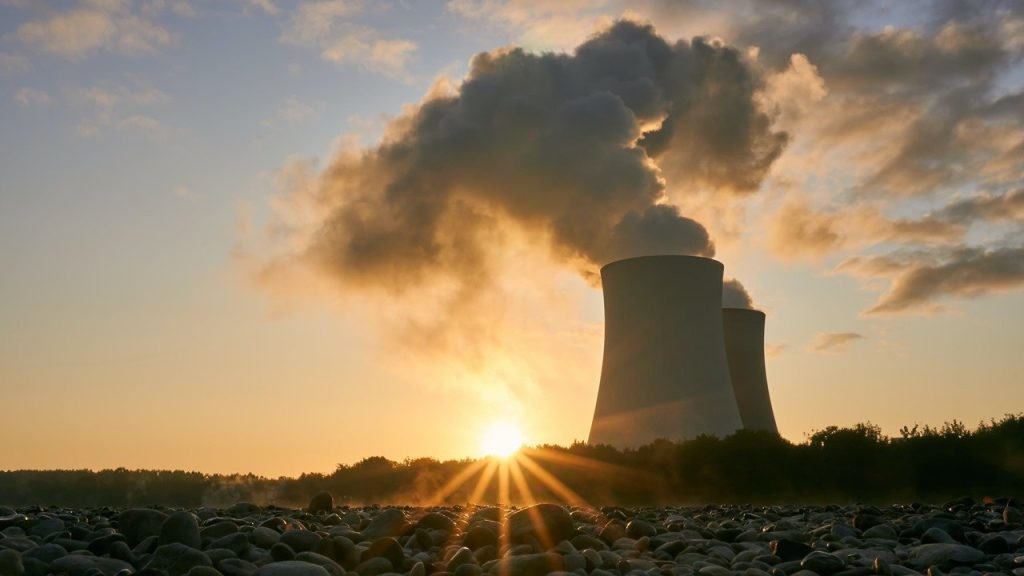 Macron defiende la energía nuclear en la UE para ganar independencia
