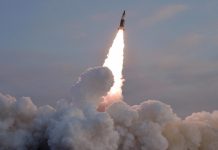 Corea del Norte dice que probó la precisión de dos misiles tácticos guiados