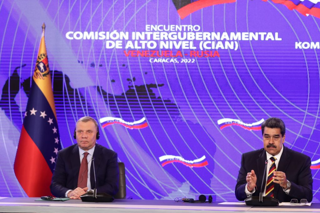 Maduro ratifica “el camino de una poderosa cooperación militar con Rusia”