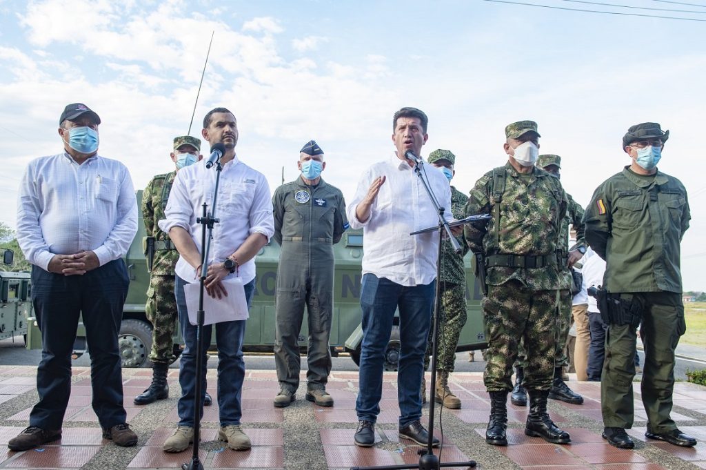 Ministro de Defensa colombiano: Violencia araucana se origina en disputa narcoterrorista en Venezuela