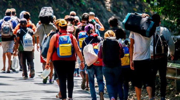 David Smolansky advierte que las visas no frenarán el flujo migratorio venezolano