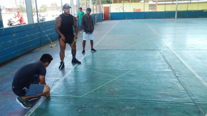 Retenidos cinco deportistas en Naguanagua por pretender reparar una cancha local