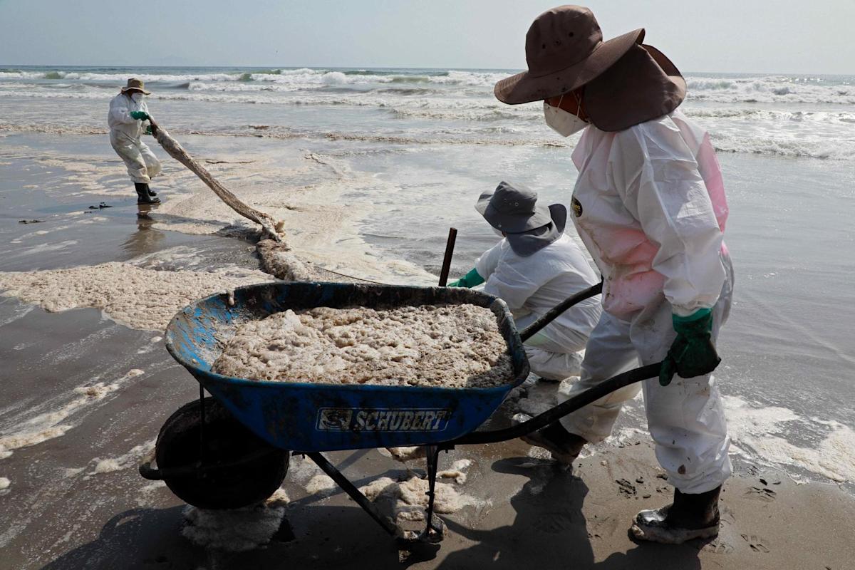 Perú abre un proceso sancionador a Repsol "por incumplir contención de crudo"