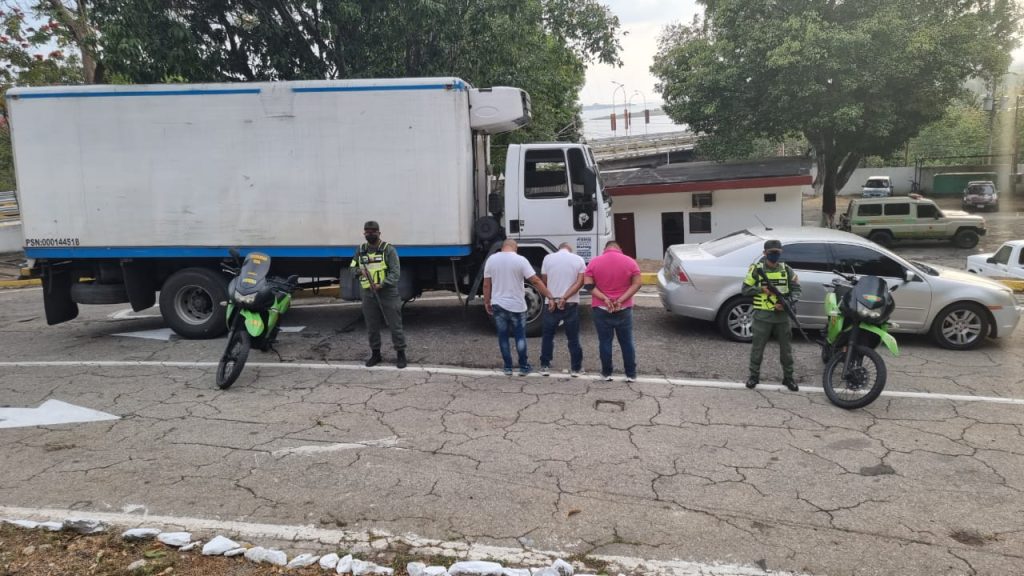 GNB frustró secuestro de camionero que transportaba ocho toneladas de carne