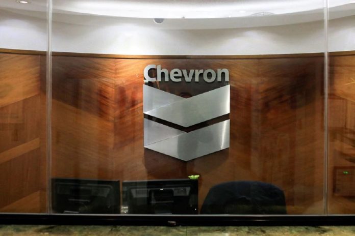 Reuters: Chevron preparada para comercializar petróleo venezolano si EE.UU. relaja sanciones