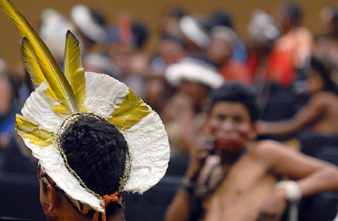 Un indígena muere tiroteado en Brasil tras quejarse del ruido de una fiesta