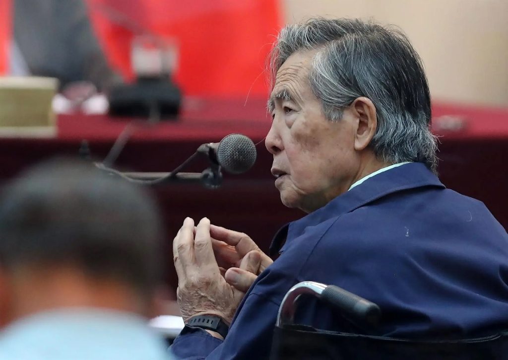 Indulto a Fujimori genera polémica en Perú y preocupación internacional