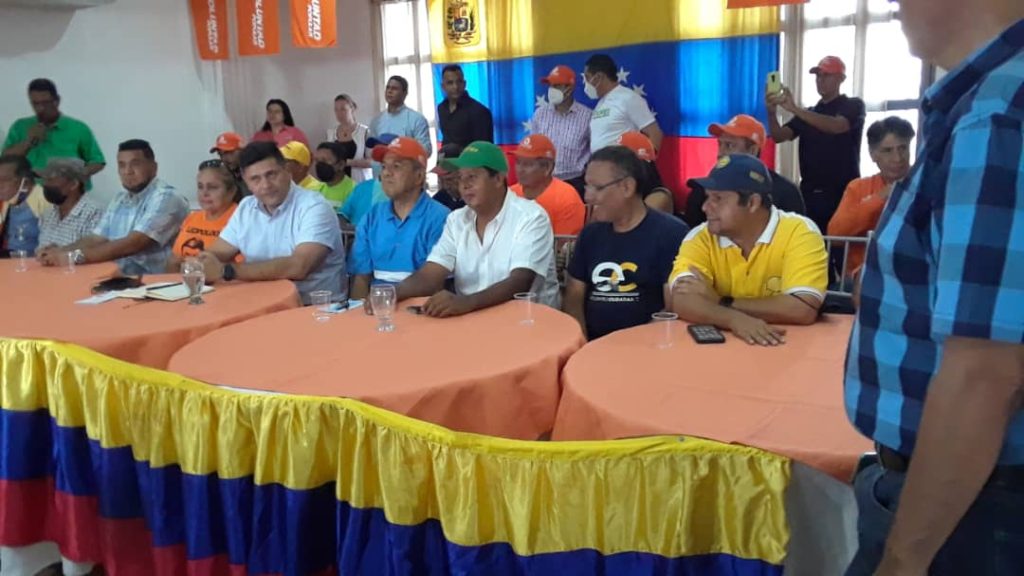 Freddy Superlano: “La oposición ganará por paliza las próximas elecciones presidenciales”