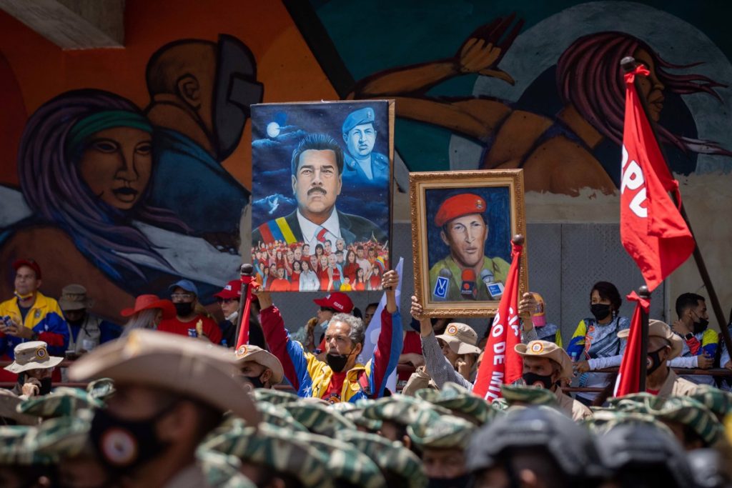 Hace 20 años, Hugo Chávez regresó al Palacio tras el golpe de Estado
