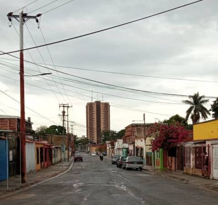 Barrio América en El Palotal denuncia falla eléctrica desde hace 10 días