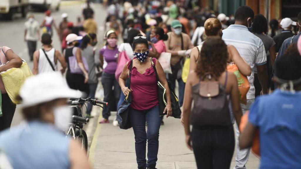 Autoridades reportan 42 nuevos casos de COVID este viernes