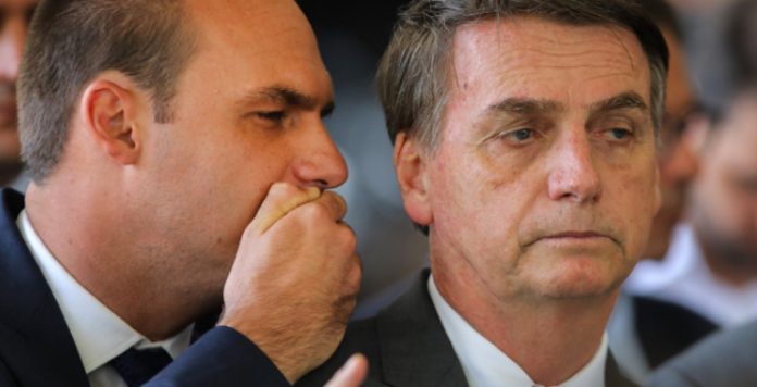 Congreso procesará a un hijo de Bolsonaro