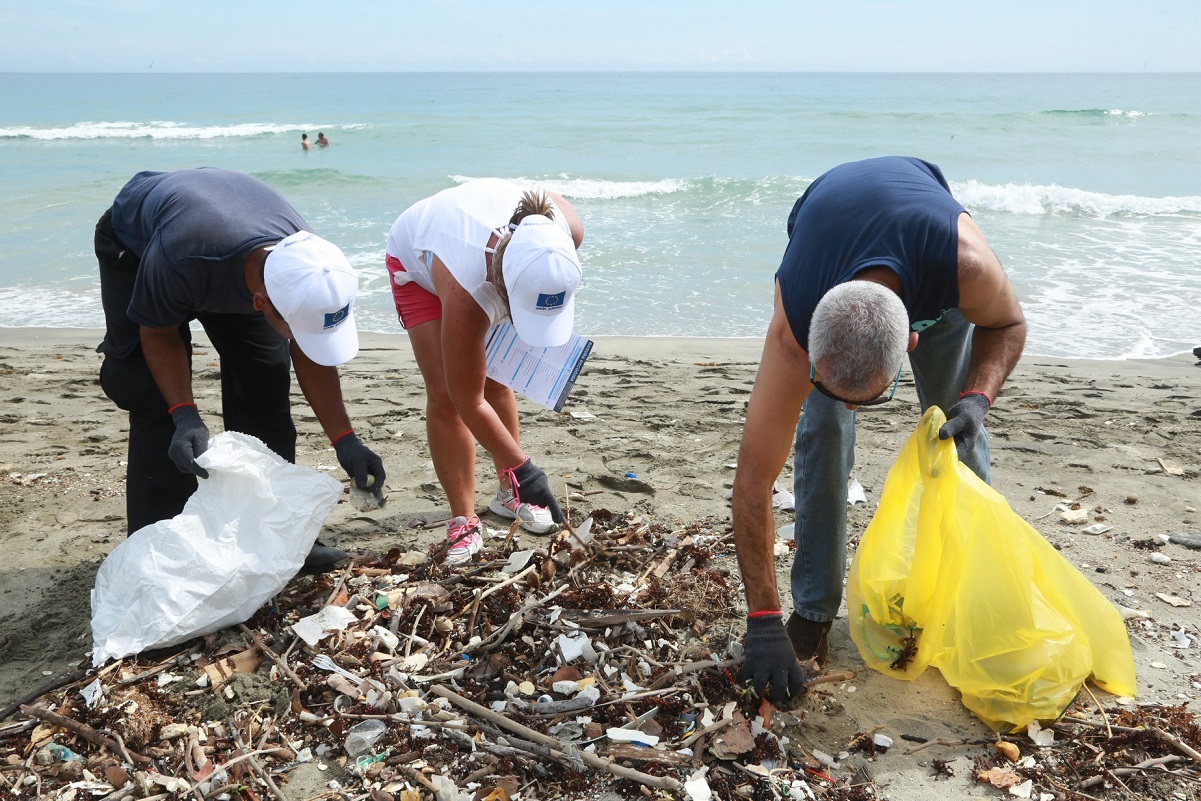 Recolectados casi 69 mil kilos de basura en zonas de ocio durante la Semana Santa