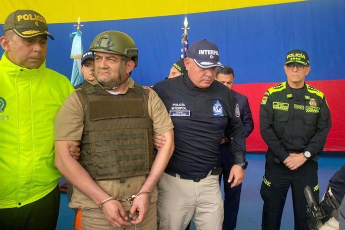 Colombia entrega en extradición a EE.UU. a alias “Otoniel” con todos sus secretos