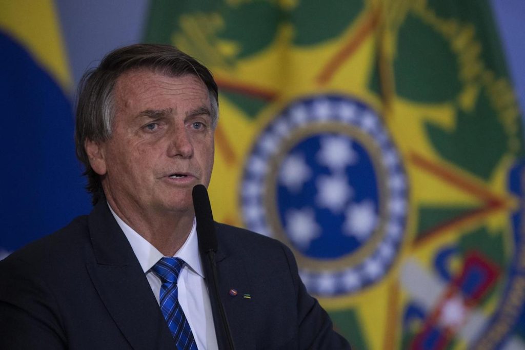 Bolsonaro asistirá a la Cumbre de las Américas y se reunirá con Biden