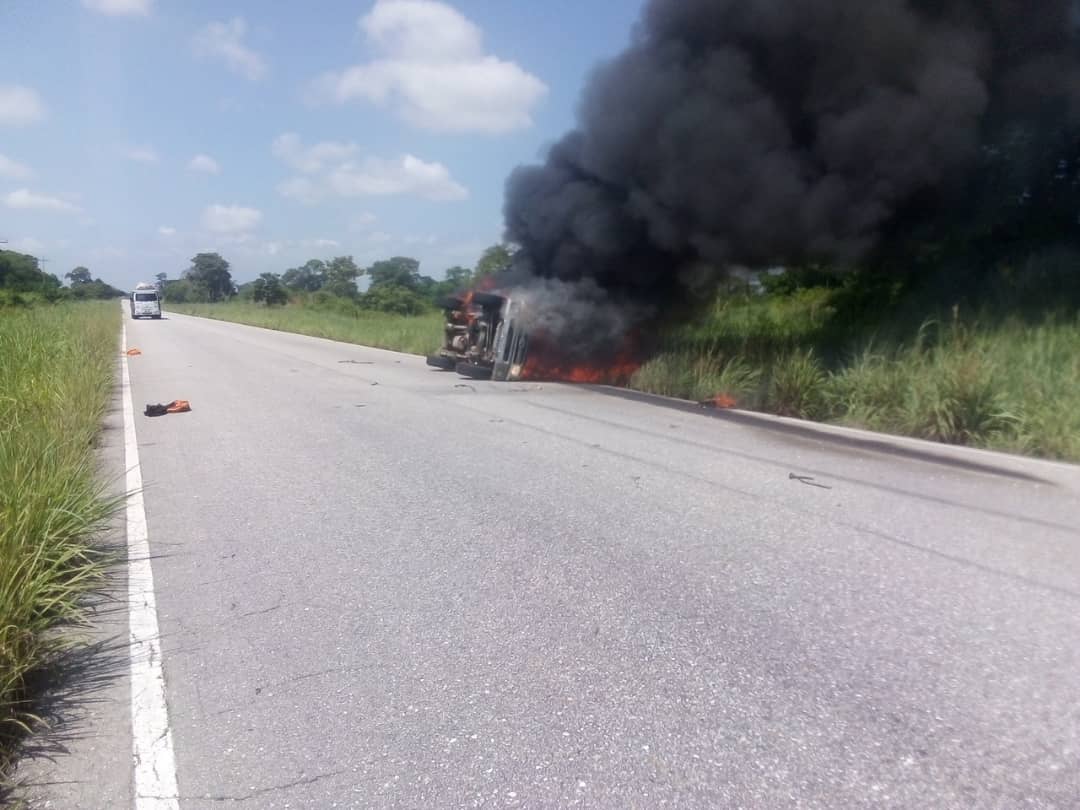 Director de Protección Civil Zulia resultó herido en incendio de vehículo en Machiques