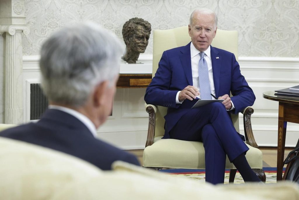 Biden anuncia que EE.UU. enviará más sistemas de misiles avanzados a Ucrania