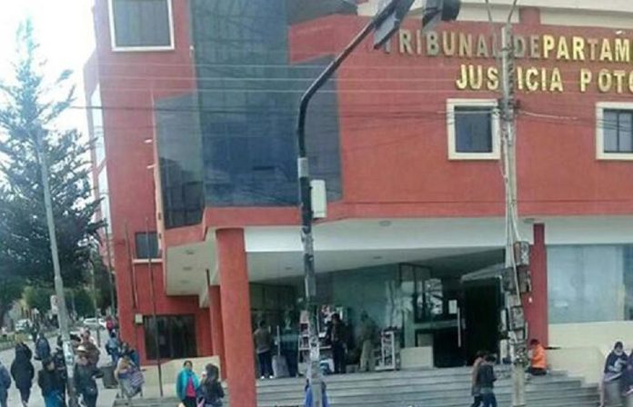 Justicia boliviana dicta seis meses de prisión preventiva para detenidos por estampida