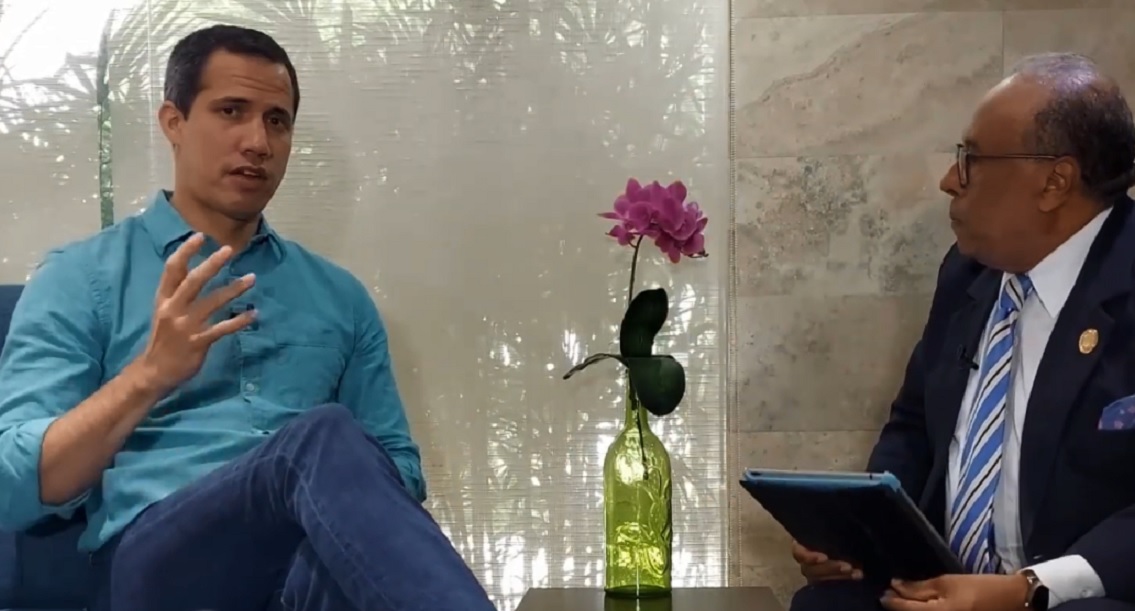 Guaidó insta a no convertir las primarias opositoras en “concurso de vanidades políticas”
