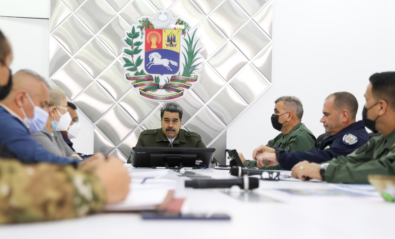 Maduro anunció reactivación de clases este jueves tras debilitamiento del ciclón